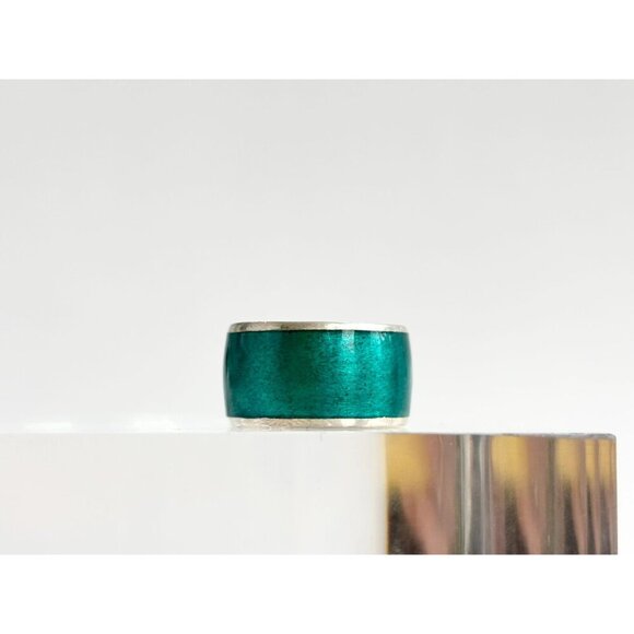 Turquoise Enamel Cigar Style Band Vintage Sterling Silver Ring - sz 7.25 - Picture 2 of 10